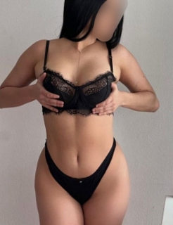  GATINHA 18 ANOS A INICIAR!! 911 976 475